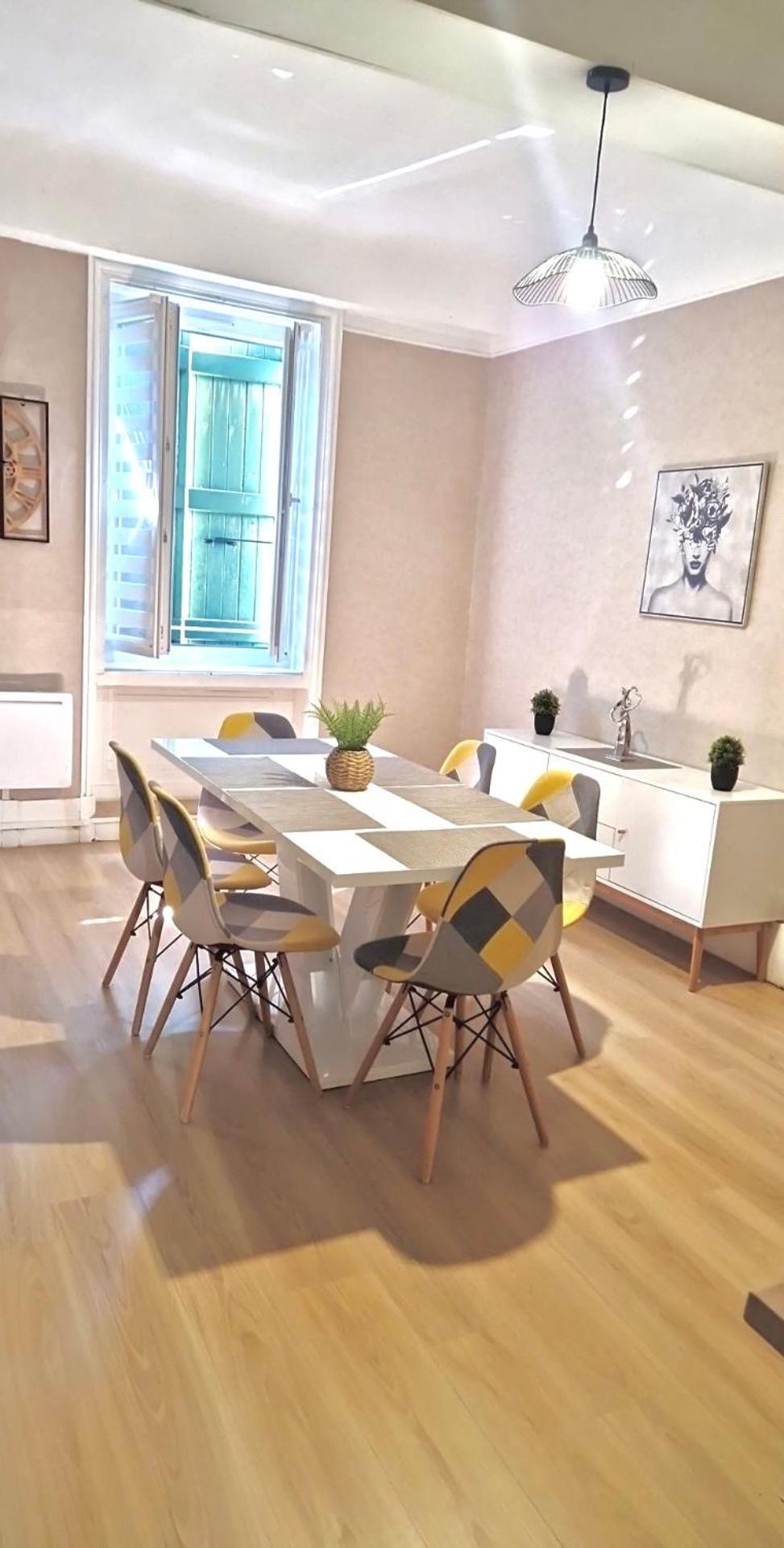 Le Retro Apartment Saint-Laurent-sur-Saone Ngoại thất bức ảnh